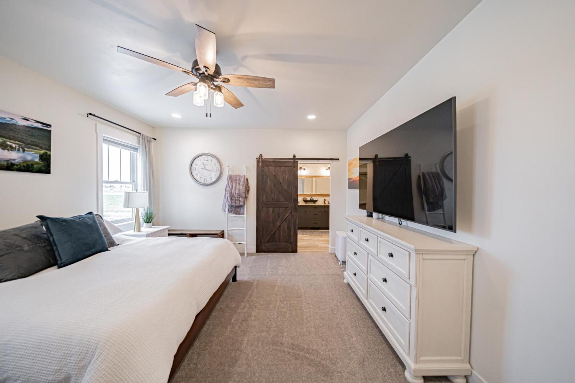 Teton Valley Getaway With Private Deck And Hot Tub! アシュトン エクステリア 写真