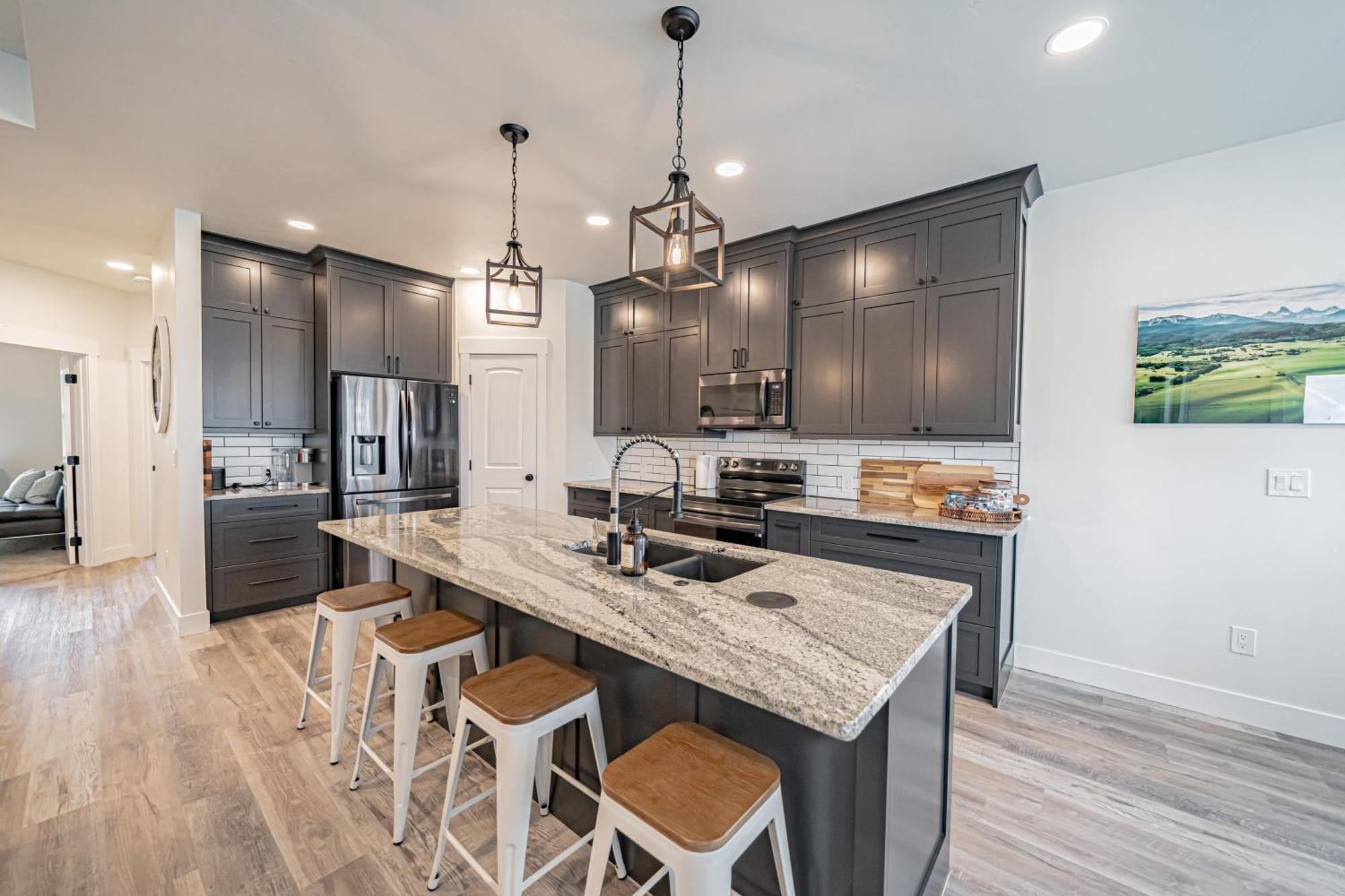 Teton Valley Getaway With Private Deck And Hot Tub! アシュトン エクステリア 写真