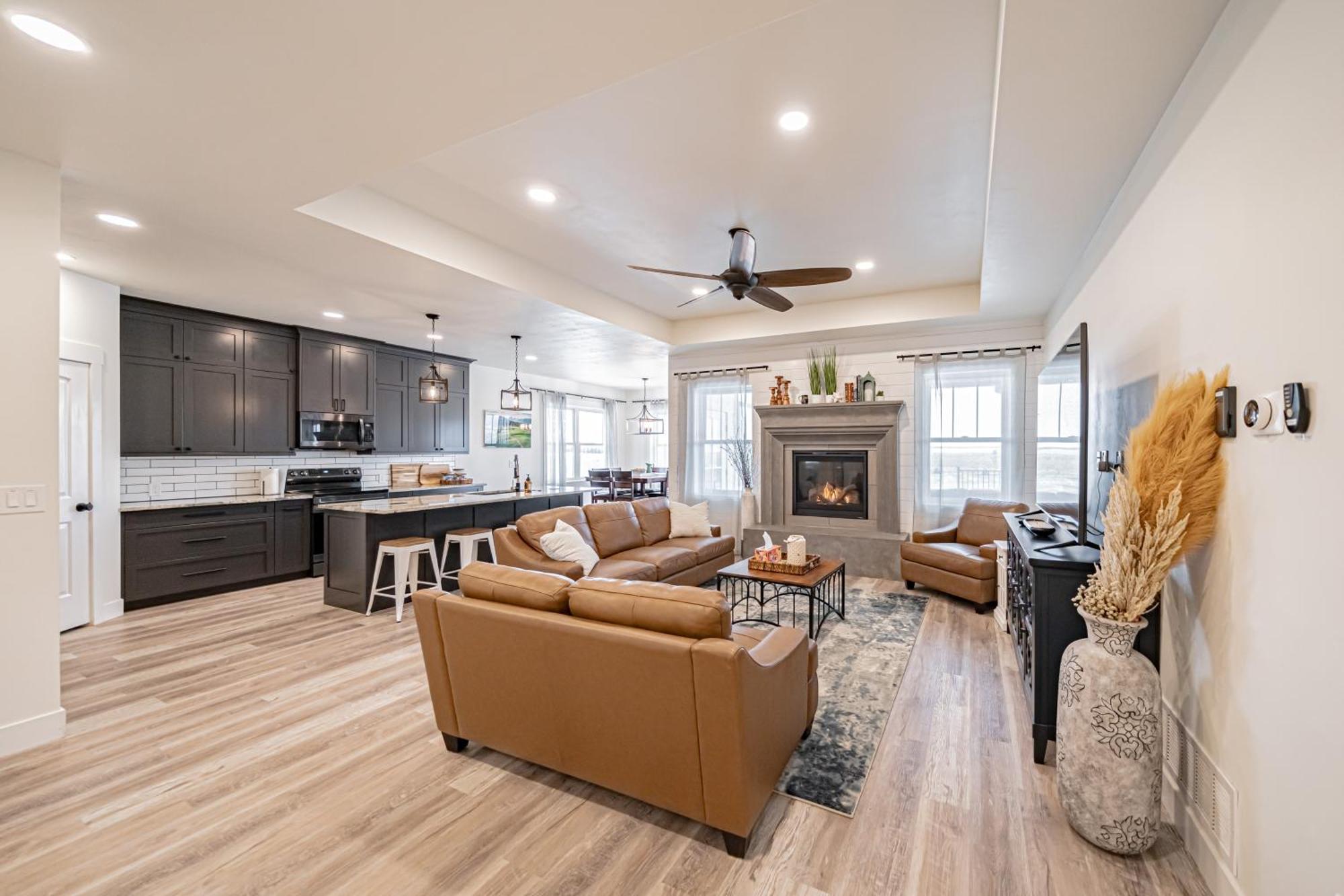 Teton Valley Getaway With Private Deck And Hot Tub! アシュトン エクステリア 写真